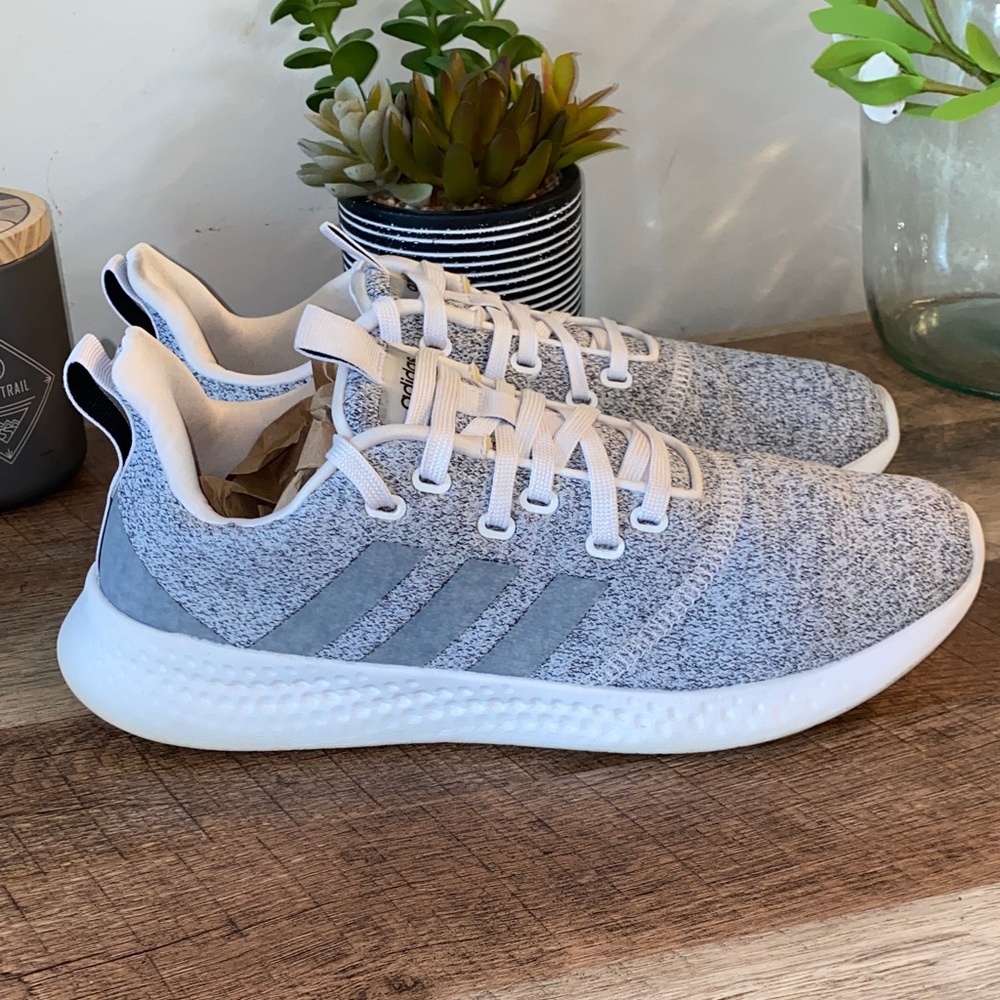 Adidas Originals Puremotion Running Sneaker Women’s Size 10 / Men’s Size 8.5